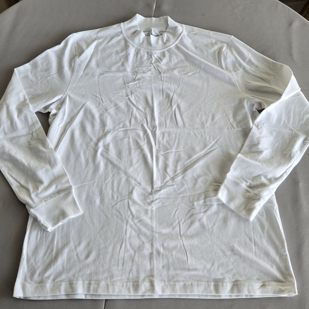 Men's White Long-Sleeve Crewneck Shirt